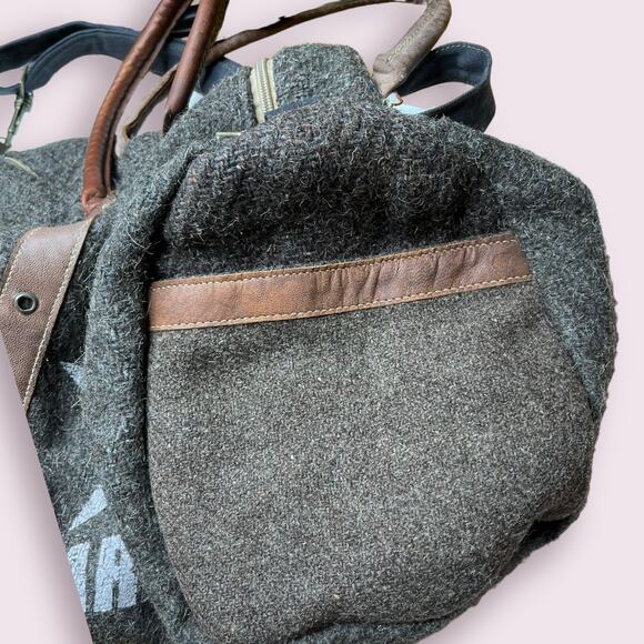 The Barrel Shack Handmade The Grant Bag - Picture 6 of 7